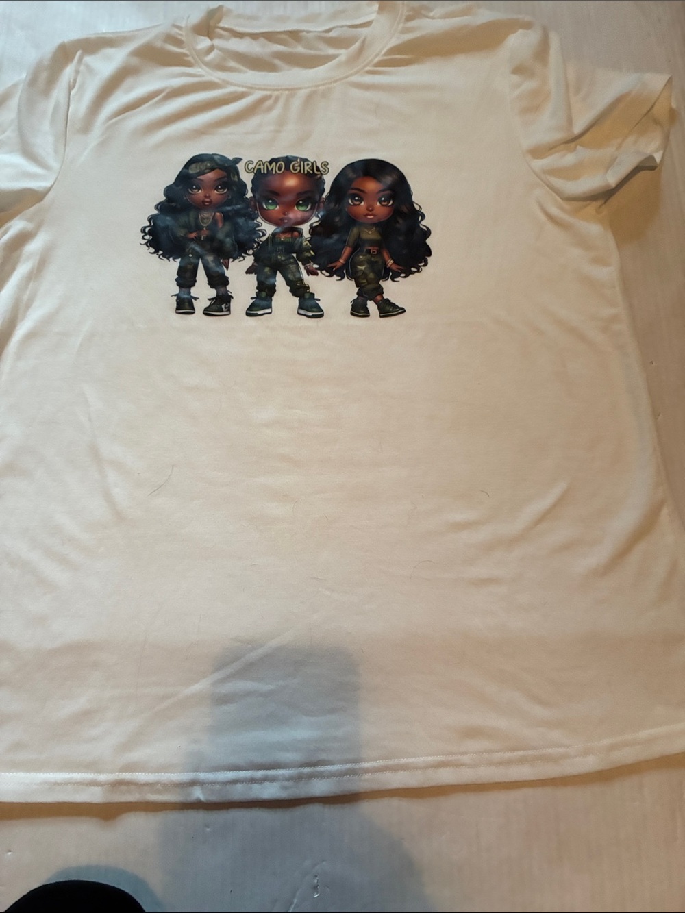 Woman’s ' White 'Camo Girls' Graphic Tee Shirt No Brand or Size  Looks New M